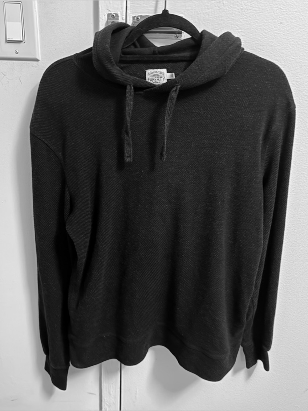 Faherty Men’s Black Hoodie